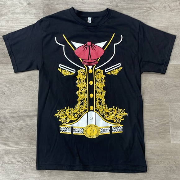 NWOT Mariachi Black T-Shirt- Size M - Picture 1 of 5